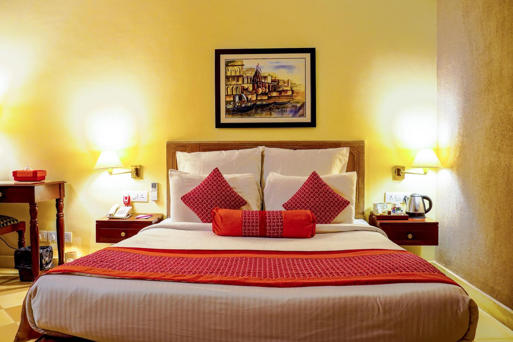 Guleria Kothi At Ganges Hotell Varanasi Exteriör bild